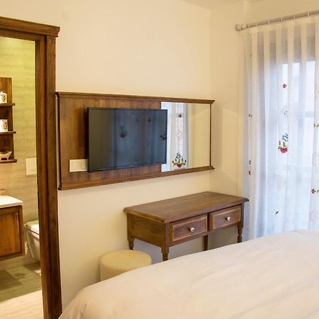 Monza House Otel Siğacık Habitación foto